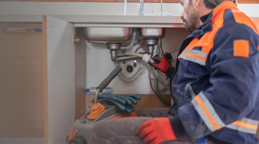Local expert plumbing services in La Crosse, VA